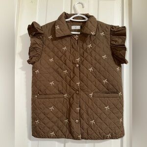 Women’s size medium Homebody Brown Quilted Vest with Ruffle Sleeves bow design